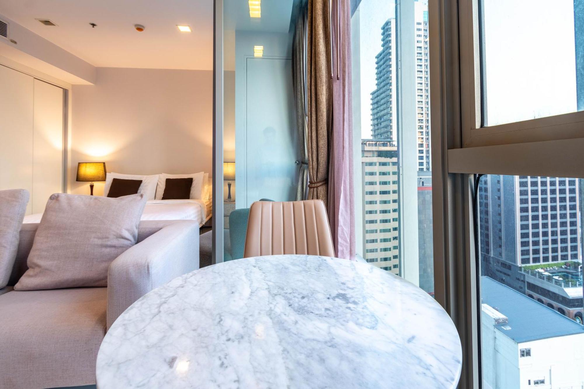 Hyde Sukhumvit 11 Branded Suites 방콕 외부 사진