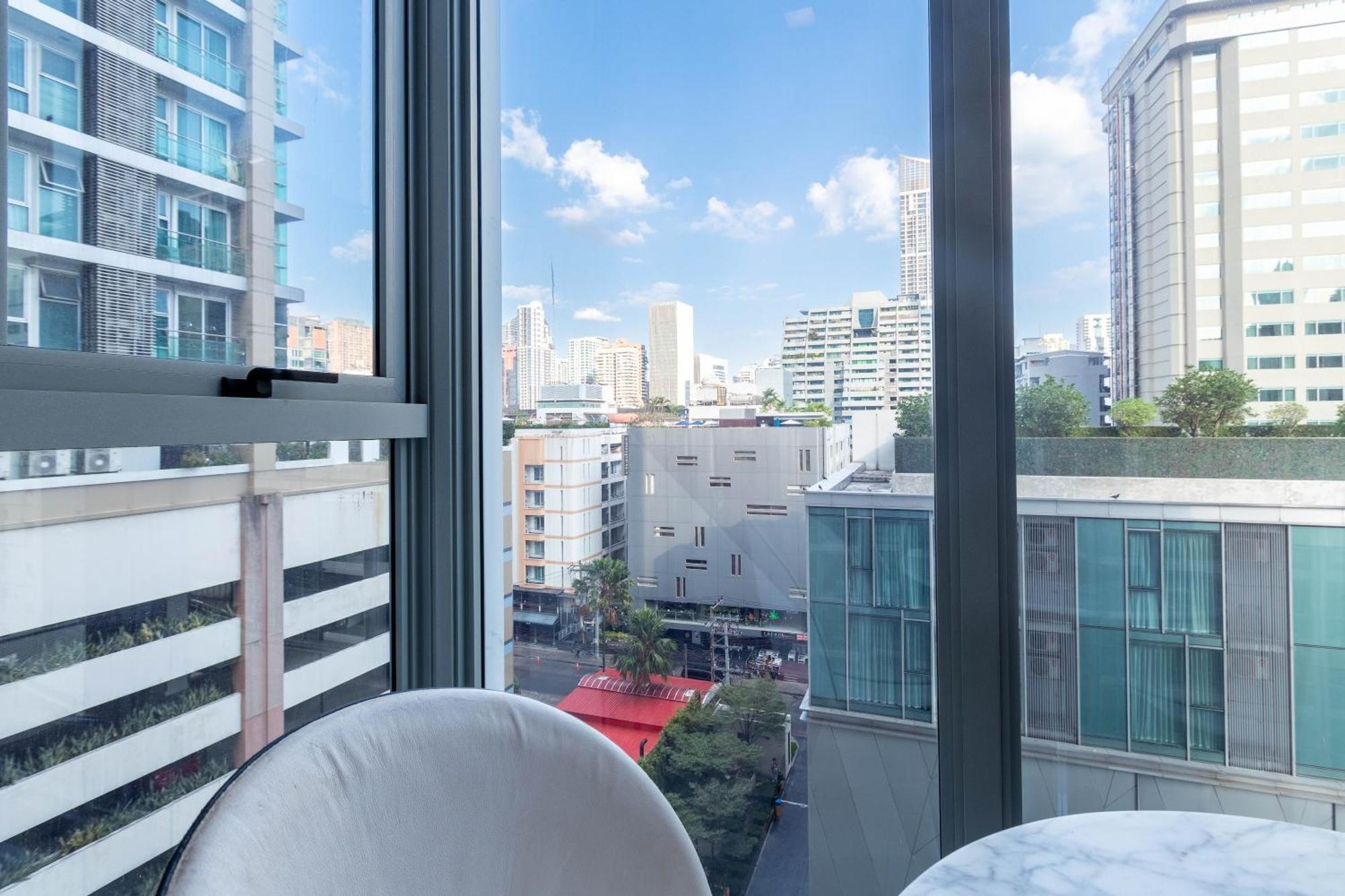 Hyde Sukhumvit 11 Branded Suites 방콕 외부 사진